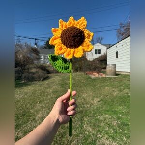 Handmade Crochet Sunflower Plush. Soft and Fluffy. Safe for Kids. Decor for home